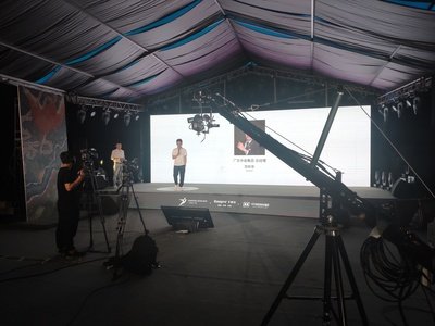 8 万方案多机位