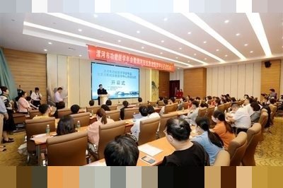 活动直播“轻制作”体系：三机位+双导播+快剪，会后4小时出片-摄行科技