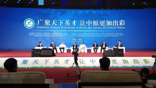 会场混响太大收音怎么救：从报告厅到宴会的实战手册-摄行科技