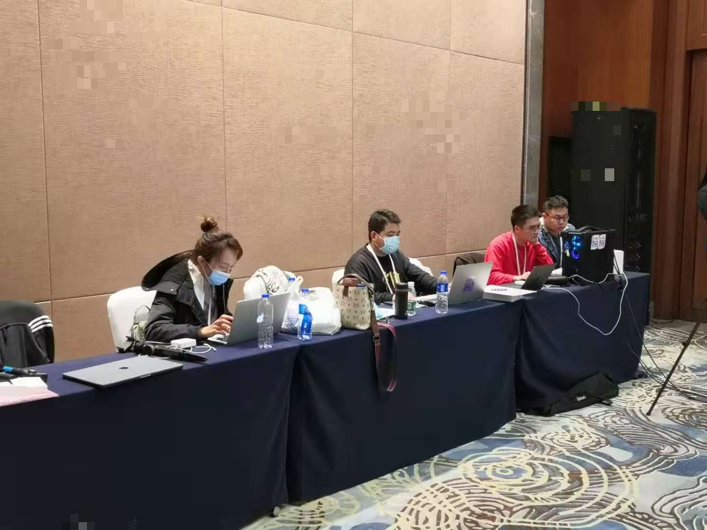 汉中直播画面对比度：本地会务场地适配与执行要点