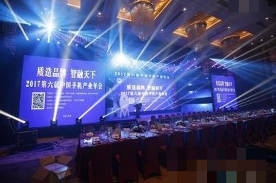 展会直播进场：提前几天布线联调排期-摄行科技